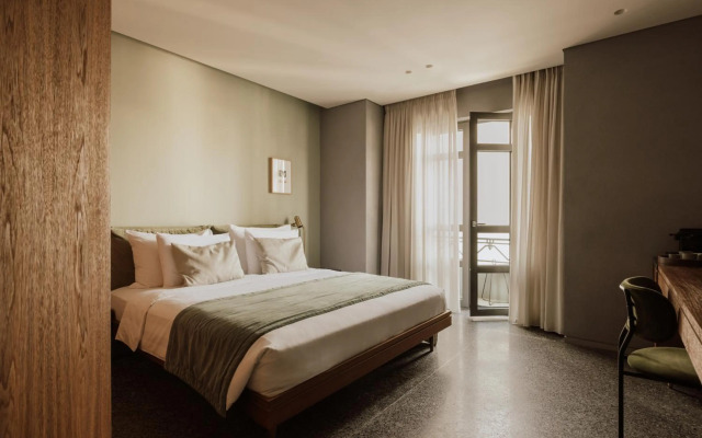 Perianth Hotel