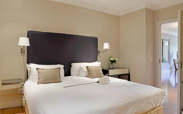 Апартаменты Cape Royale Residences