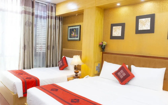Moon Hotel