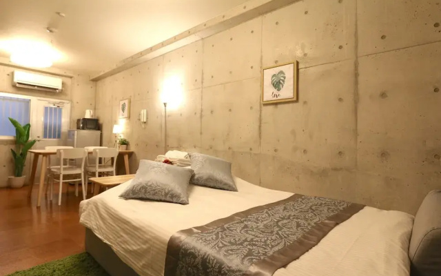 Kurosaki House