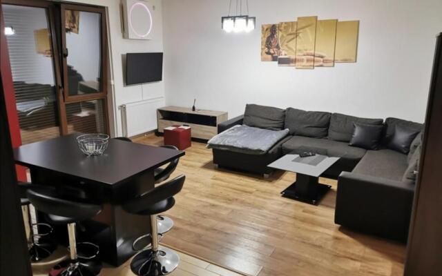 Jolie Luxury Apartment