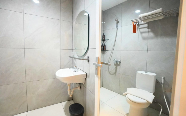 Front One Hotel Pasir Koja Bandung