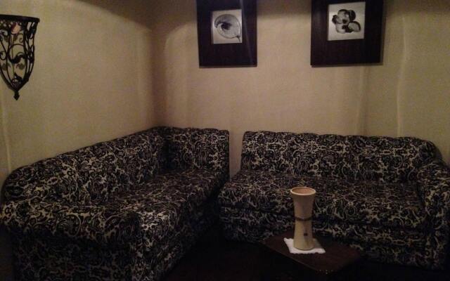 Roka Plaza Hotel Boutique