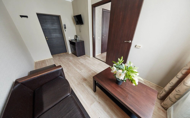 R.Hotel na Kasimovskoy 