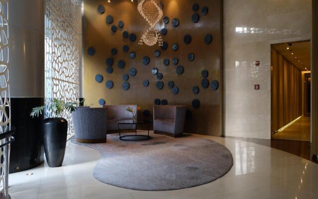 Versailles Stay at One Central Residences
