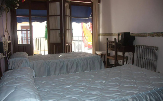 Hotel Virgen de los Reyes