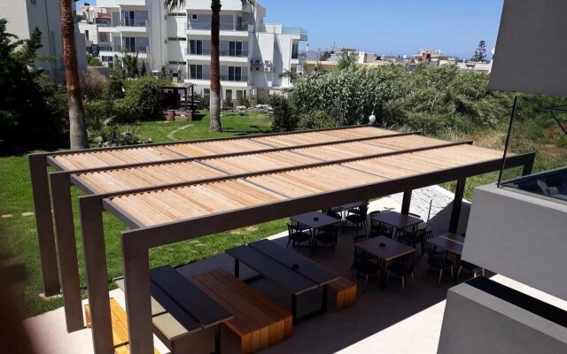 Ikaros Hotel