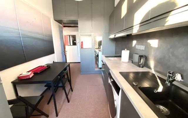 Classic 2 Bedroom Apartment Next To Metro - Marousi