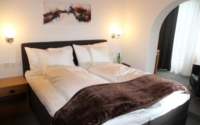 Hotel Sonnenhalde – Guest Rooms – Wiesen