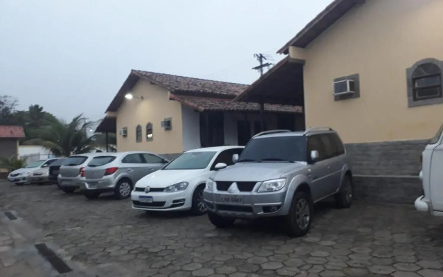 Hotel Pousada Chalé do Coqueiral