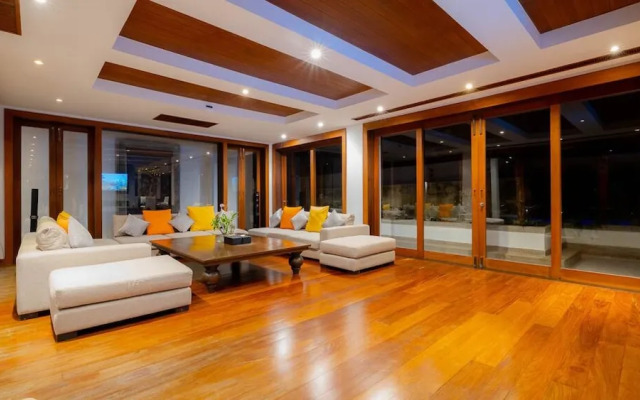 Seaview Villa In Hilltop Estate - VYS1