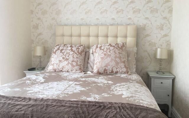 Beachcliffe Luxury Holiday Apartments