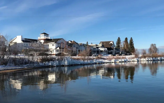 Waterfront Harbour B&B