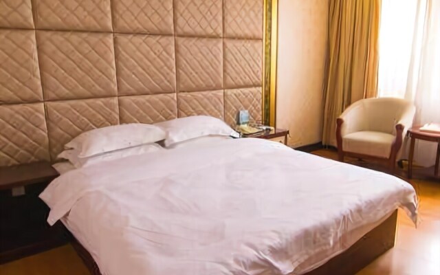 Yangjiang Chengtian Business Hotel
