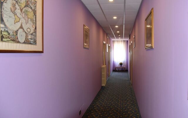 Hotel St. Louis
