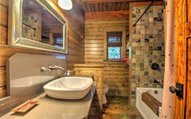 Blue Jay's Perch - 1 Br Cabin