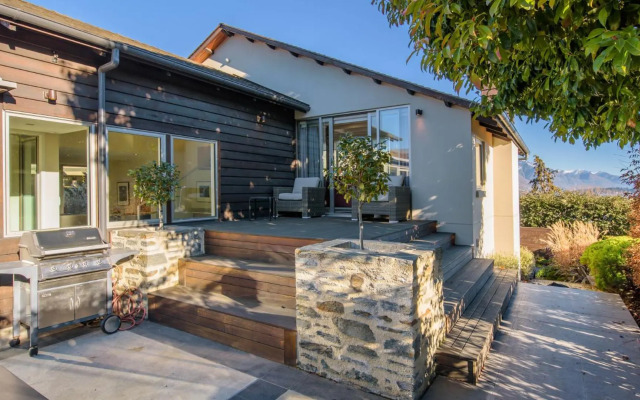 Stewart Lodge Luxury Spa