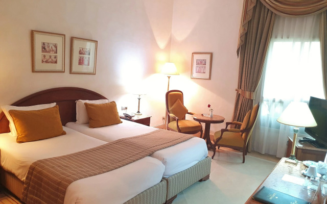 Les Oliviers Palace