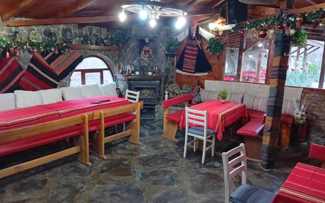 Kyshta za Gosti Tam Krai Rekata