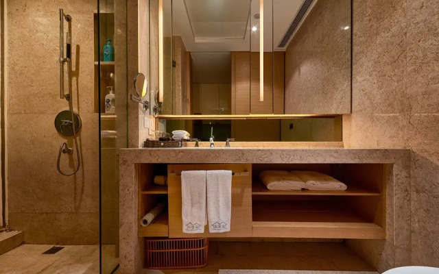 Guangzhou HeeFun Apartment - Poly World Trading Center