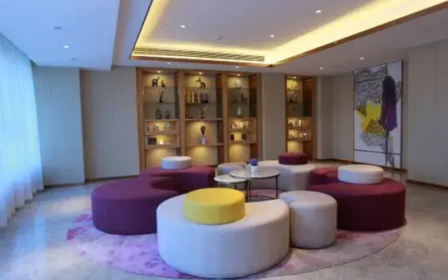 Lavande Hotel ( Pingxiang Runda International High-speed Railway Station)