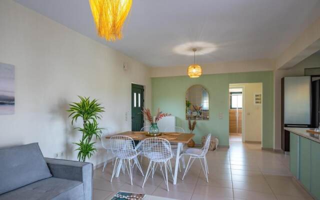 Helen Sweet Home in Kounoupidiana