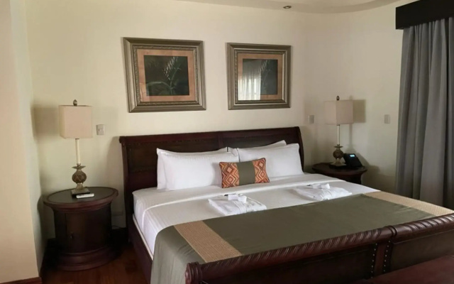Borinquen Thermal Resort