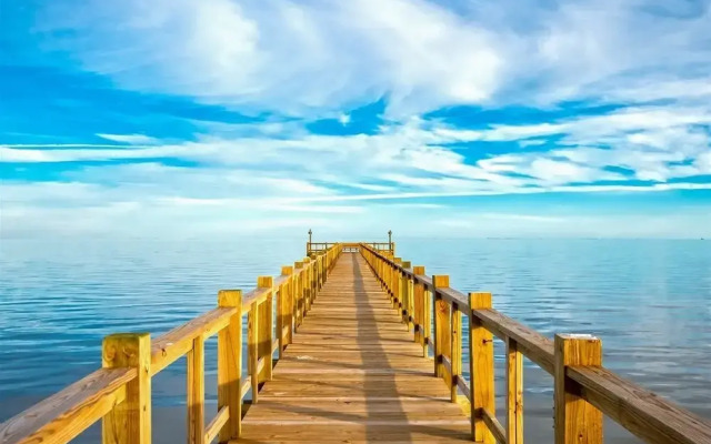 Boardwalk Breeze