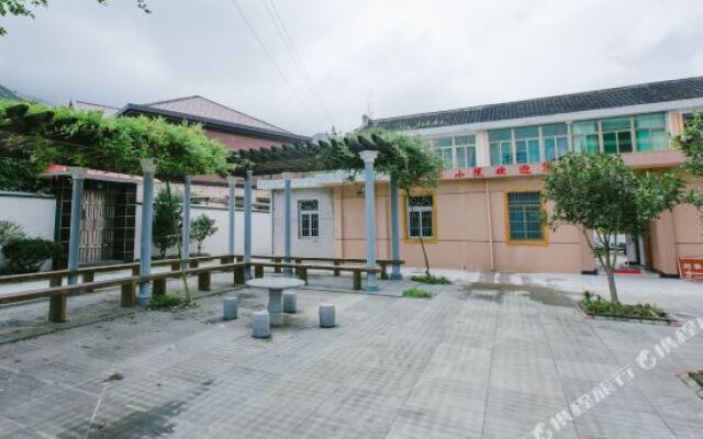 Liujia Hostel