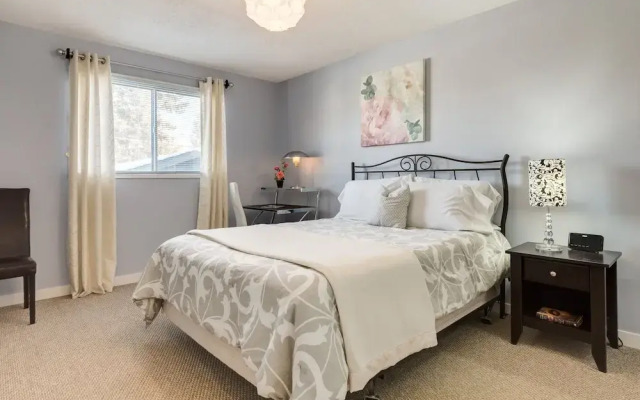 Superb 3BR mins to DT SAIT