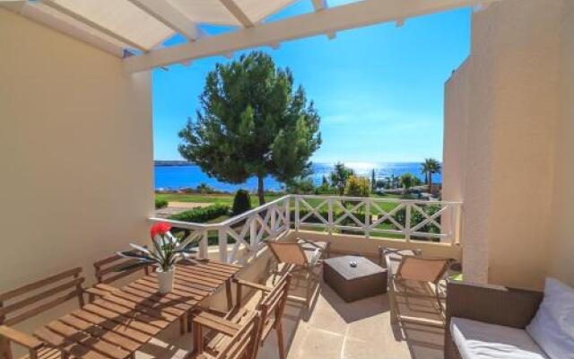 Apartment 13 Coral Bay