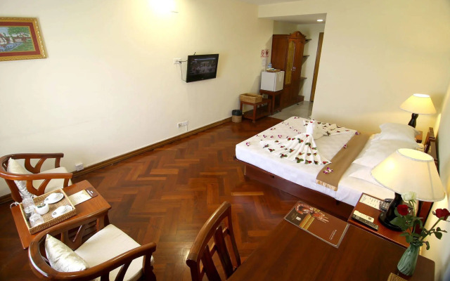 Shwe Htee Hotel