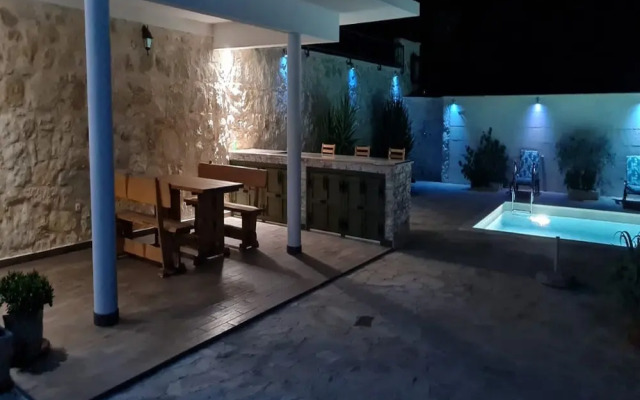 Holiday Home Mico With Swimming Pool