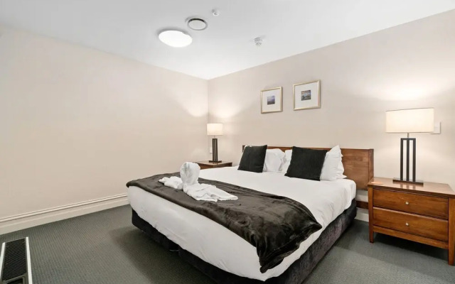 The Beacon - 2 Bedroom Town Center Apartment 614