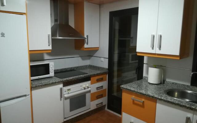 APARTAMENTO PERGAR I - 4 PERSONAS DESDE 35e-WIFI