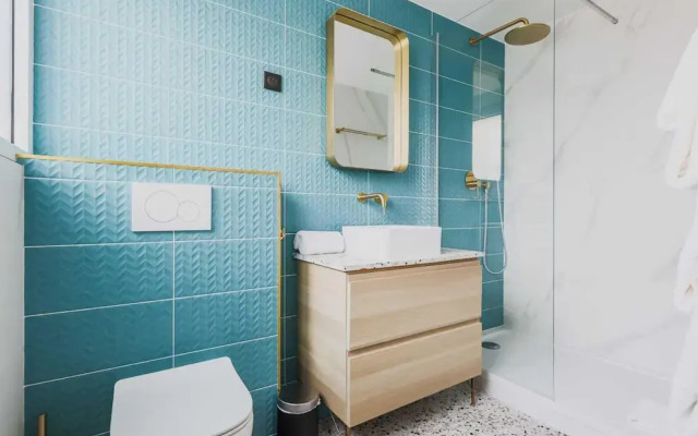 Elegant Apartment - 2br/6p - Canal St Martin