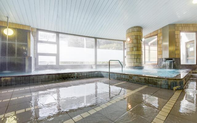 Urari Takeo Garden Terrace Spa Resorts