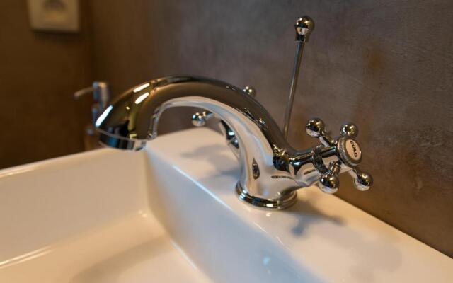 Les Chambres du Vivier, chambres d'hôtes et gîte - à 100m -