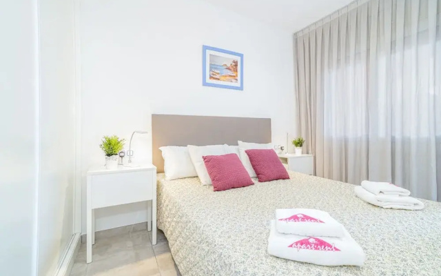 Apartment in Empuriabrava With Beach Access
