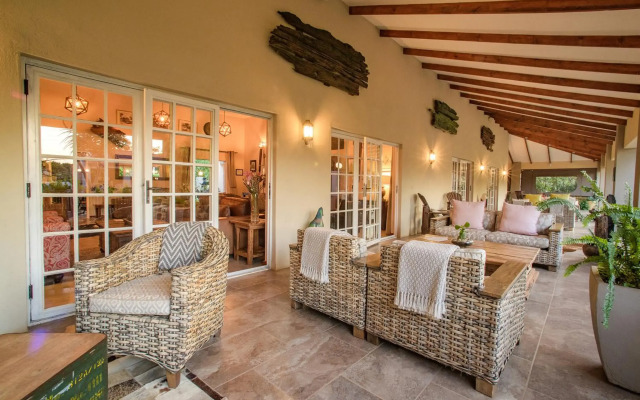 Monkey Thorn Guest Lodge