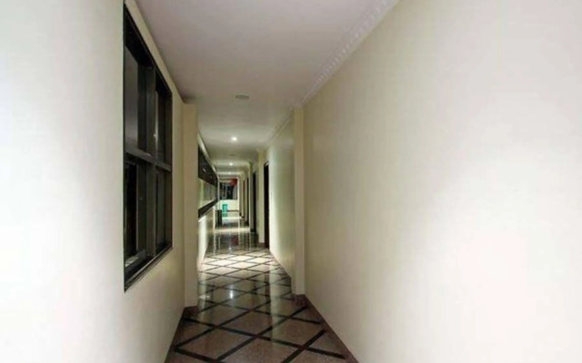 Hotel Adithya Central