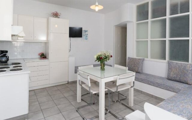 Markakis Apartments