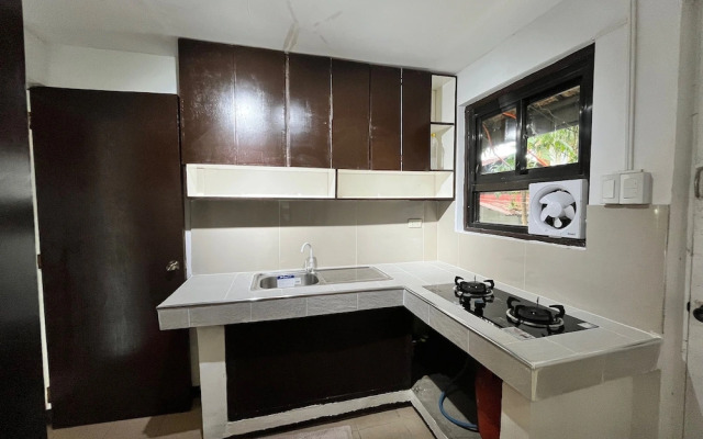 Villa Milagros Dive Inn Anilao