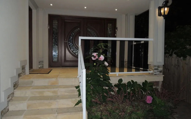 Toronto Vacation Home Rentals