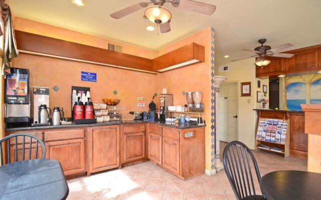 The Miramar Inn & Suites