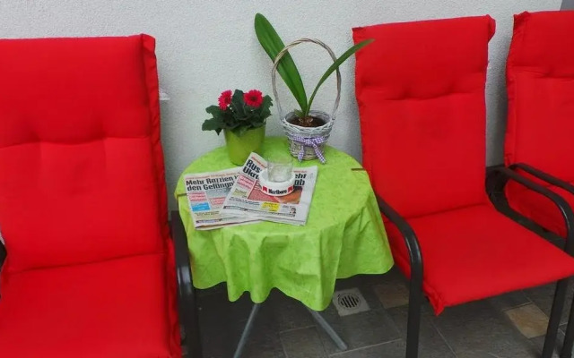 Gästehaus und Weinbau Zur Wiederkehr Strudler