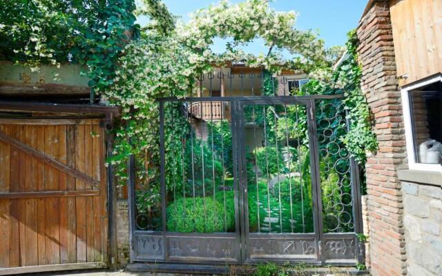 The Zodiac Garden Hotel