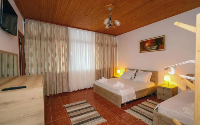 Villa 97