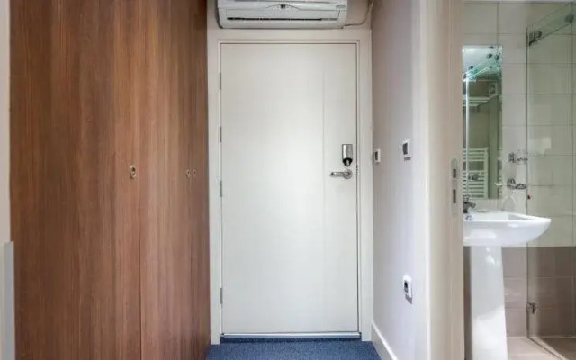 Hotel Macola