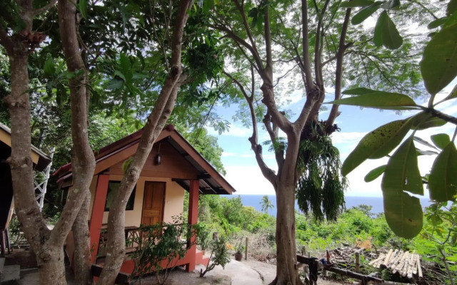 Sairee View Resort
